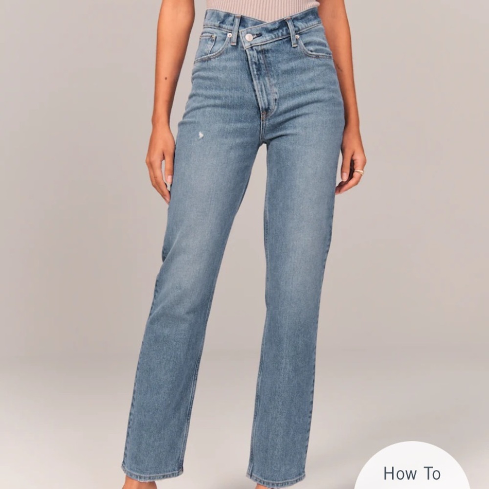 Abercrombie 90s Ultra High Rise Straight Jeans